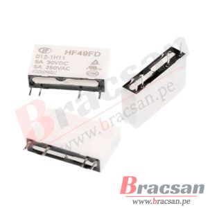 RELAY DE 4 PINES 12VDC 5A 250VAC SPST-NO HONGFA HF49FD/012-1H12