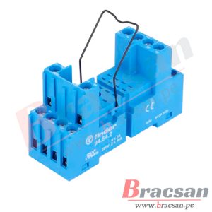 ZOCALO BASE PARA RELAY 10A 250VAC 5 PINES PARA CIRCUITO IMPRESO FINDER 95.13.2SMA